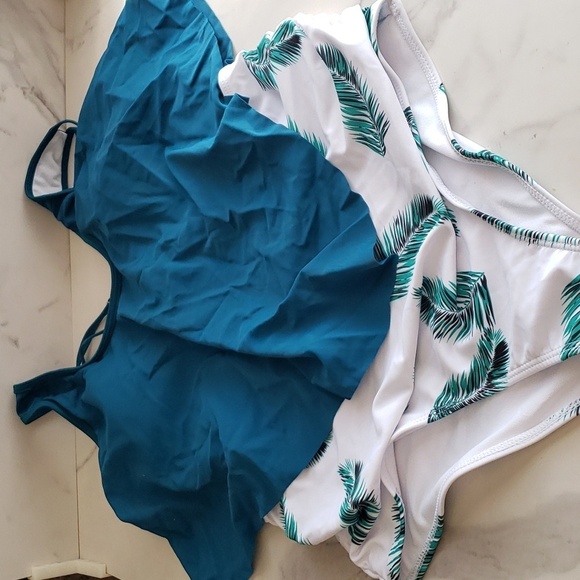 SouqFone Ruffled Flounce Top High Waisted Bikini Set in Blue Green Leaf Size L - Picture 7 of 16